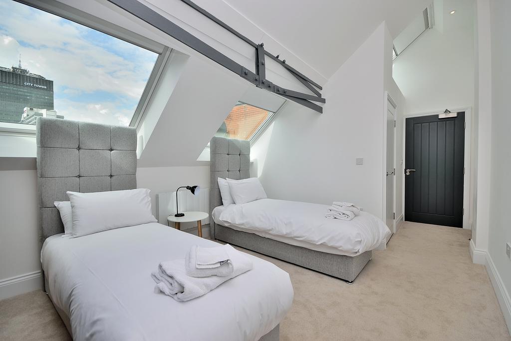 Canal Street Apartments Манчестър Екстериор снимка